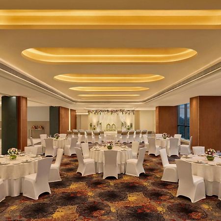 Courtyard By Marriott Navi Mumbai Hotel Exterior photo